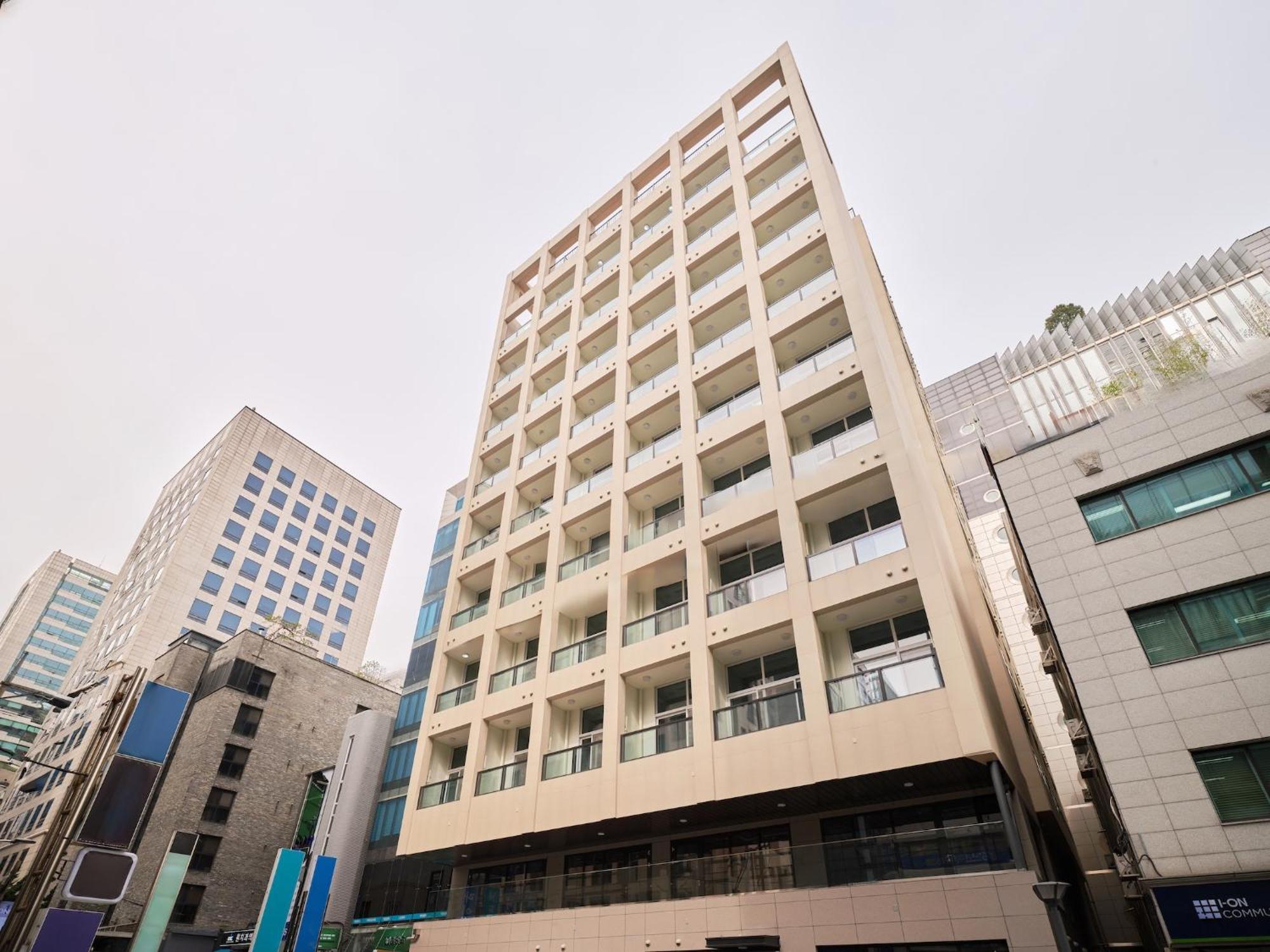Uh Flat Signature Gangnam Seoul